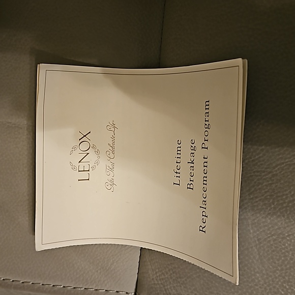 Lenox English Garden Teapot - Picture 5 of 5